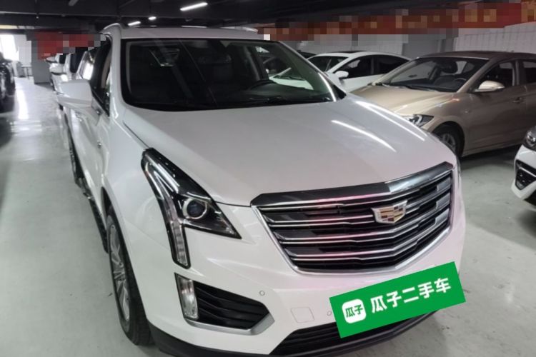 Used Cadillac XT5 2016 25T Luxury Model Front Right 45 Deg