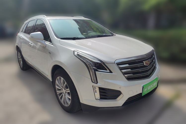 Used Cadillac XT5 2016 28T Four-Wheel Drive Luxury Model Front Right 45 Deg