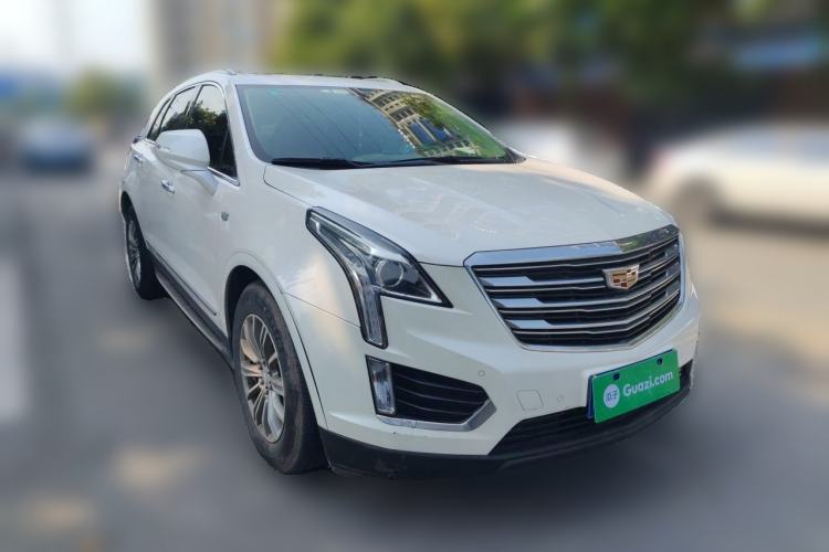 Used Cadillac XT5 2016 25T Luxury Model Front Right 45 Deg