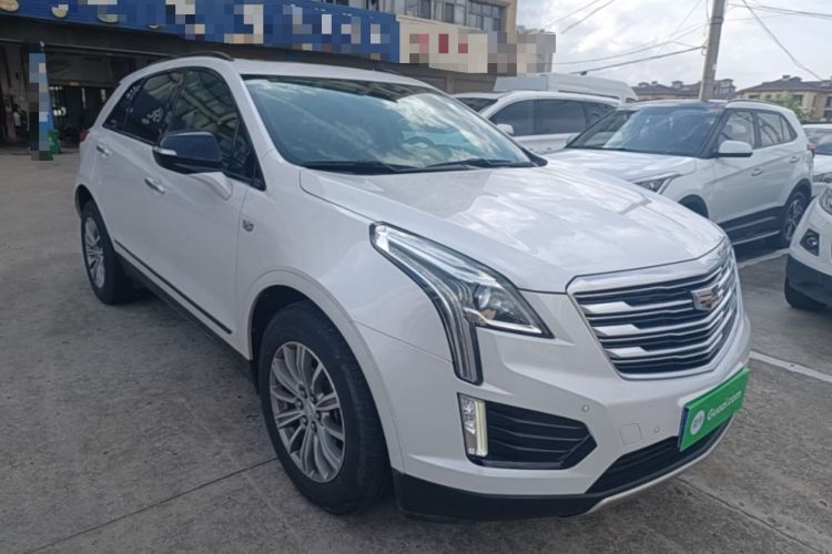 Used Cadillac XT5 2016 28T Four-Wheel Drive Luxury Model Front Right 45 Deg