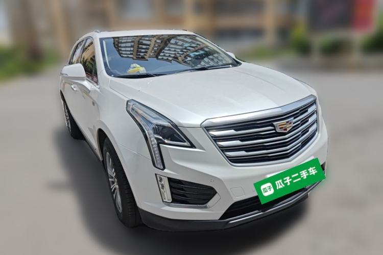 Used Cadillac XT5 2016 28T Four-Wheel Drive Luxury Model Front Right 45 Deg
