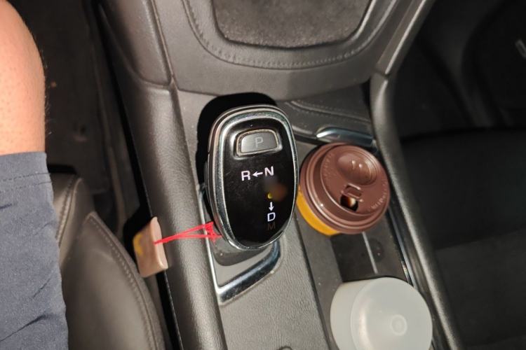 Used Cadillac XT5 2016 25T Luxury Model Gear Lever