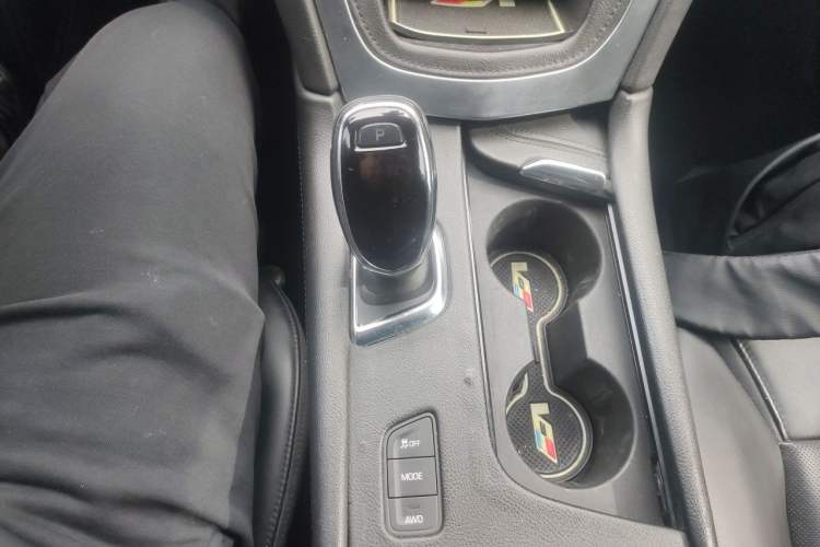 Used Cadillac XT5 2016 28T Four-Wheel-Drive Leading Model Gear Lever