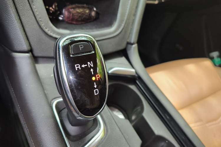 Used Cadillac XT5 2016 28T Four-Wheel-Drive Leading Model Gear Lever