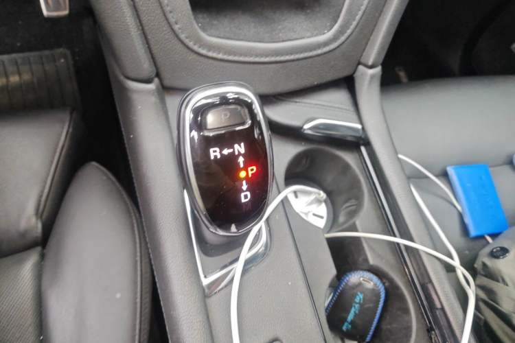 Used Cadillac XT5 2016 28T Four-Wheel Drive Luxury Model Gear Lever