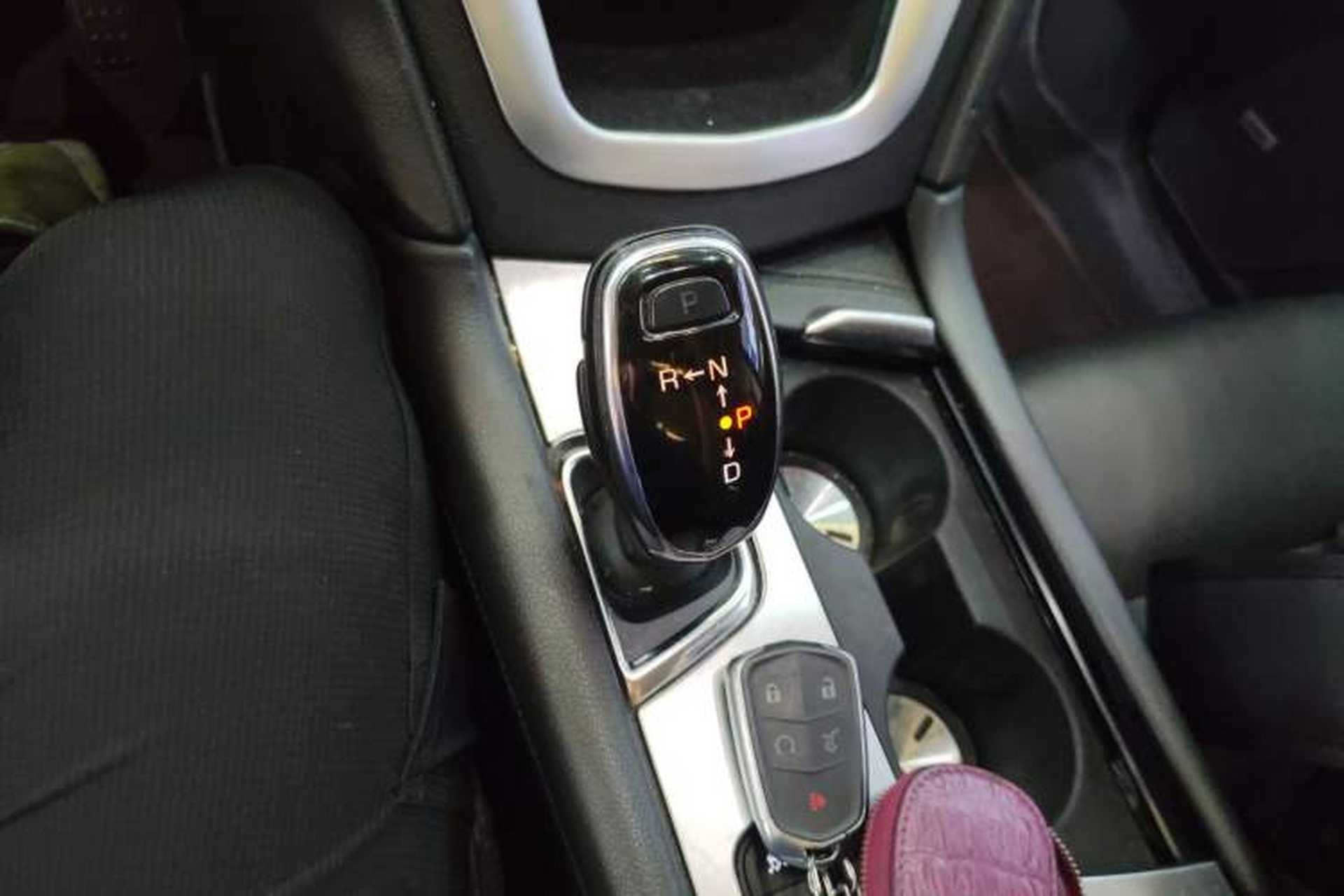 Used Cadillac XT5 2016 28T Four-Wheel Drive Luxury Model Gear Lever