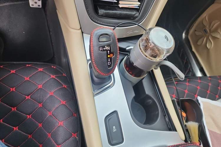 Used Cadillac XT5 2016 25T Tech Edition Gear Lever