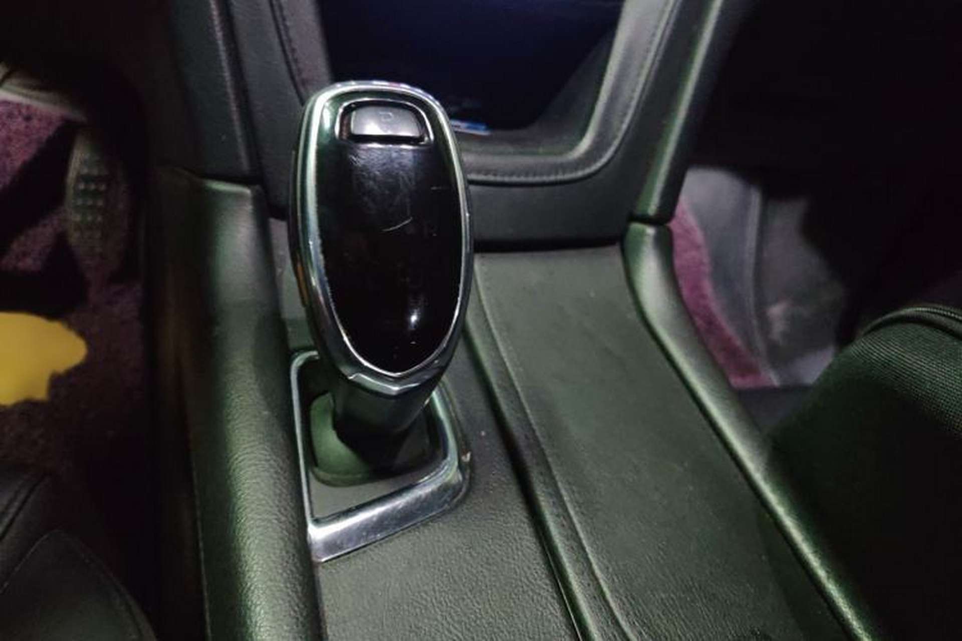 Used Cadillac XT5 2016 25T Luxury Model Gear Lever