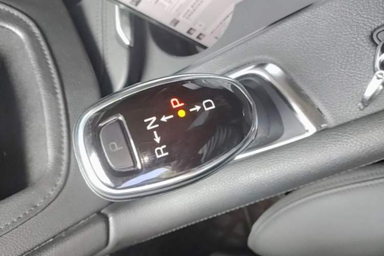 Used Cadillac XT5 2016 28T Four-Wheel Drive Luxury Model Gear Lever