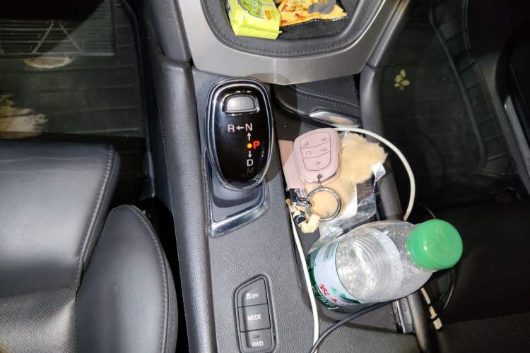 Used Cadillac XT5 2016 28T Four-Wheel Drive Luxury Model Gear Lever