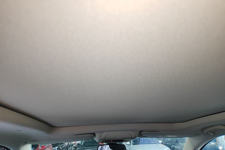Used Cadillac XT5 2016 28T Four-Wheel Drive Luxury Model Headliner
