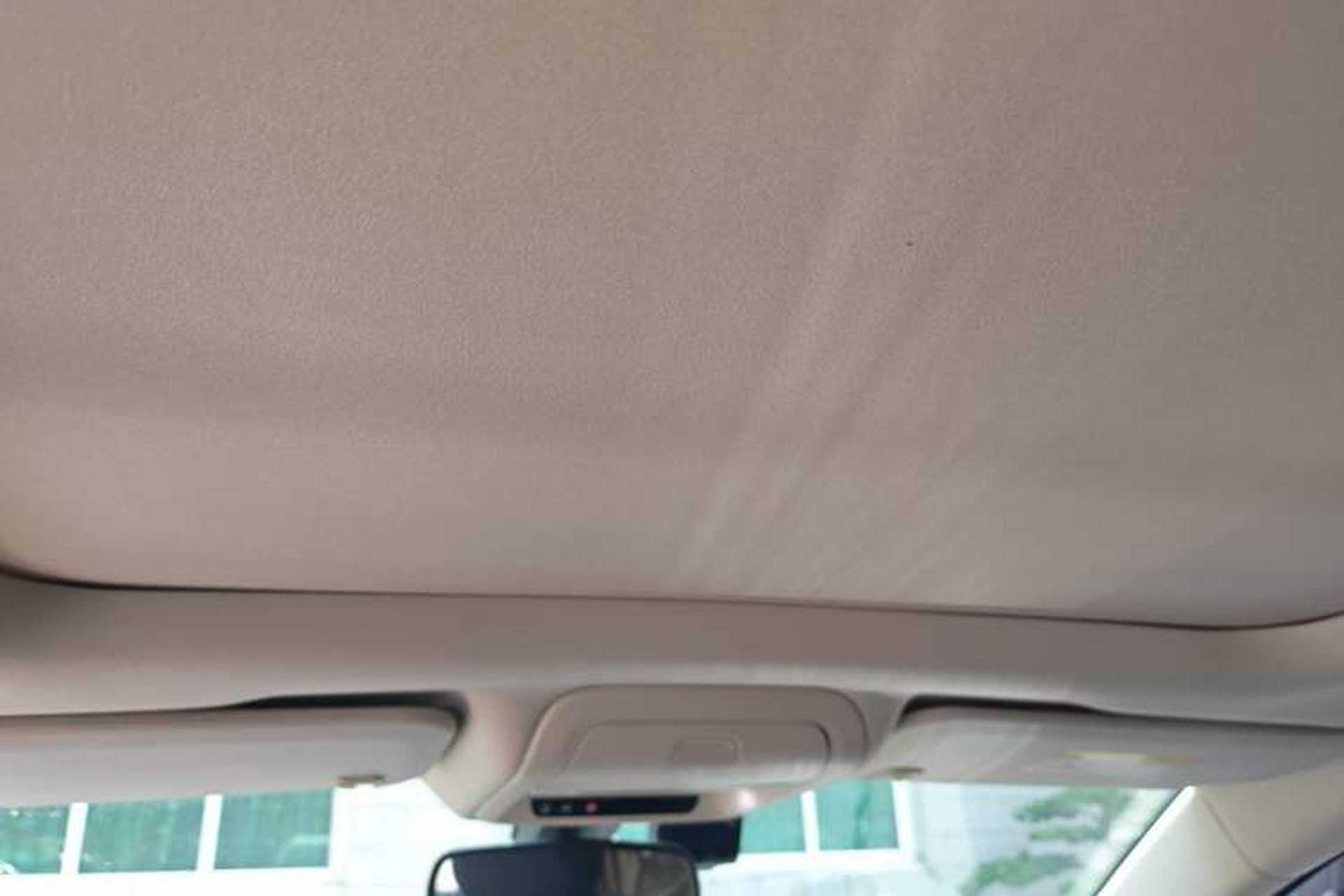 Used Cadillac XT5 2016 28T Four-Wheel Drive Luxury Model Headliner