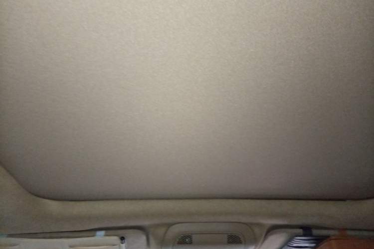 Used Cadillac XT5 2016 28T 4x4 Platinum Edition Headliner