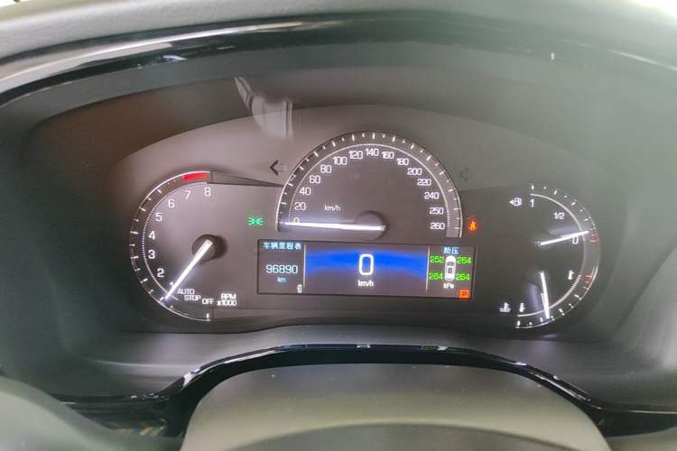 Used Cadillac XT5 2016 28T Four-Wheel Drive Luxury Model Instrument Cluster