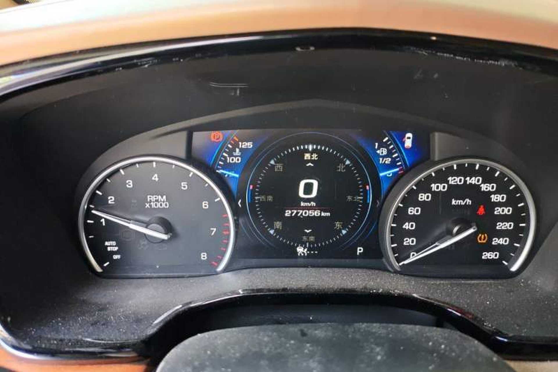 Used Cadillac XT5 2016 28T 4x4 Platinum Edition Instrument Cluster