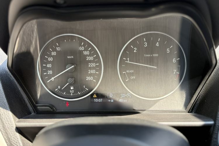 Used Cadillac XT5 2016 25T Tech Edition Instrument Cluster