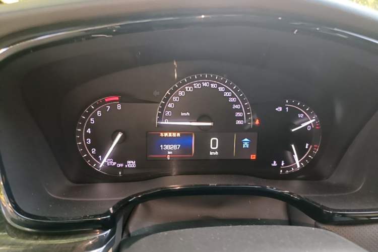 Used Cadillac XT5 2016 25T Tech Edition Instrument Cluster