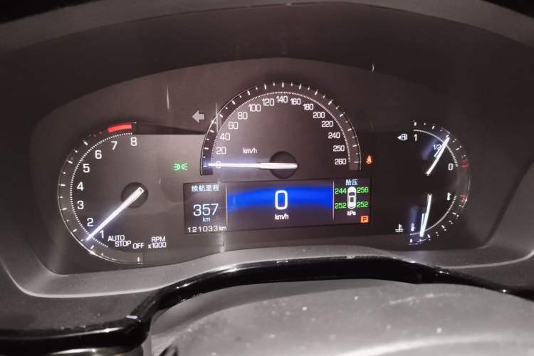 Used Cadillac XT5 2016 28T Four-Wheel Drive Tech Version Instrument Cluster