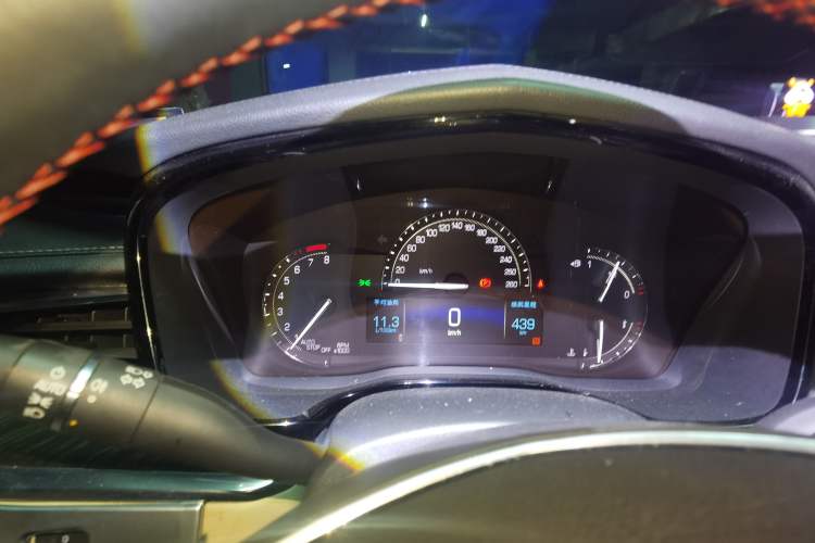 Used Cadillac XT5 2016 28T Four-Wheel Drive Tech Version Instrument Cluster