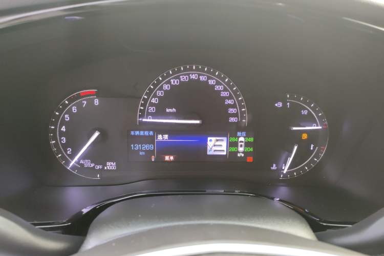 Used Cadillac XT5 2016 25T Luxury Model Instrument Cluster