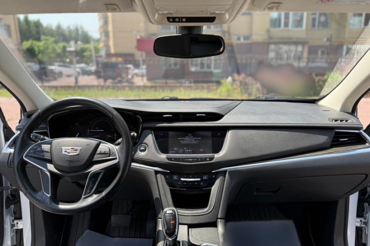Used Cadillac XT5 2016 28T Four-Wheel Drive Luxury Model Interior 1