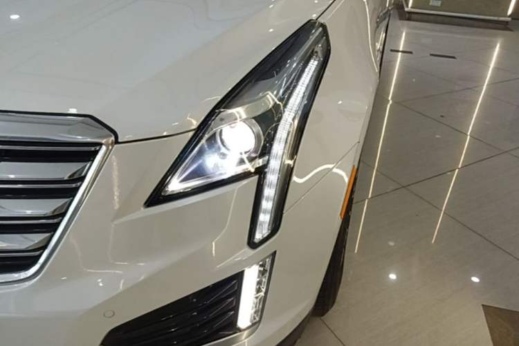 Used Cadillac XT5 2016 25T Luxury Model Left Front Headlight