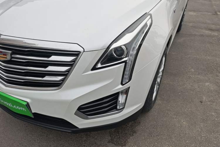 Used Cadillac XT5 2016 25T Tech Edition Left Front Headlight