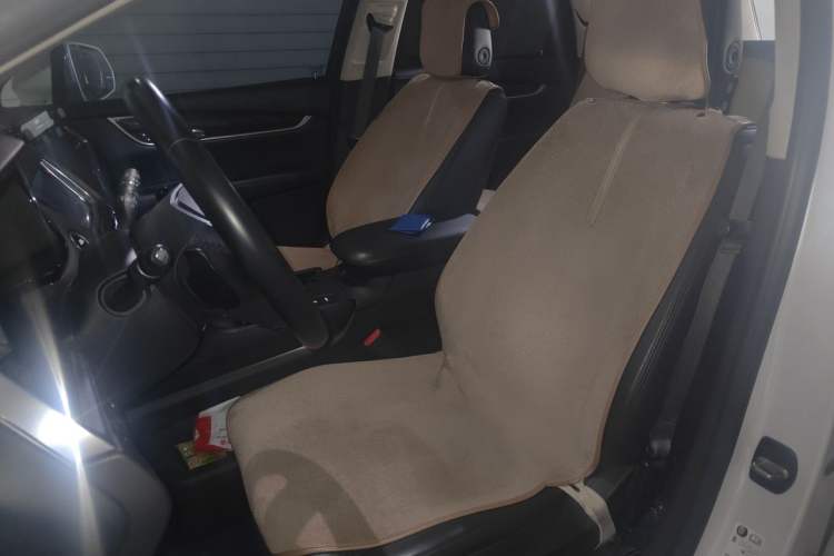 Used Cadillac XT5 2016 25T Luxury Model Left Front Seat