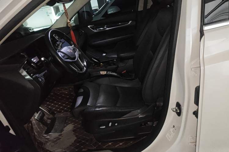 Used Cadillac XT5 2016 28T Four-Wheel Drive Luxury Model Left Front Seat