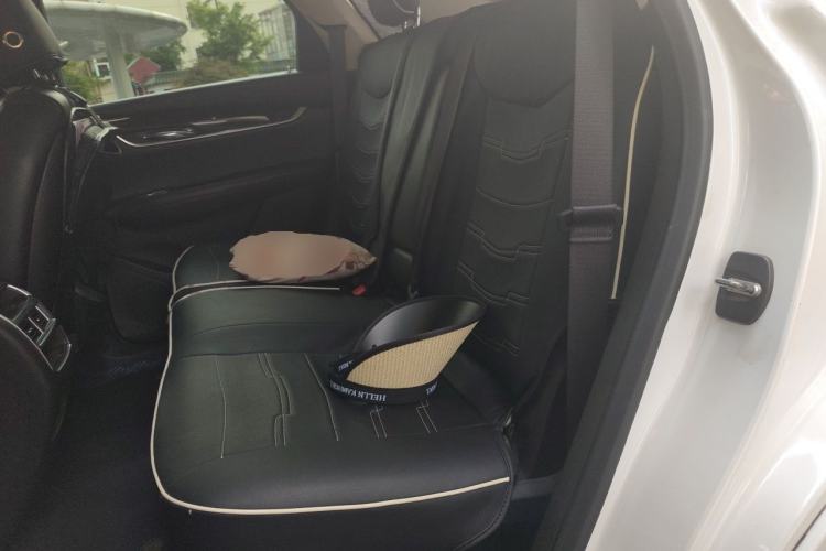 Used Cadillac XT5 2016 25T Luxury Model Left Rear Seat