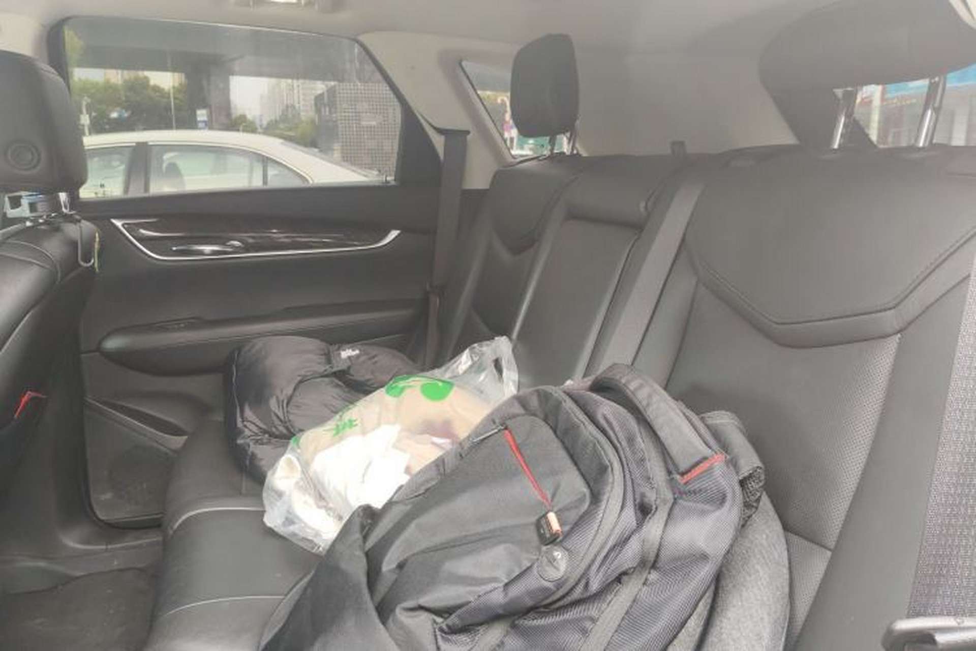 Used Cadillac XT5 2016 25T Luxury Model Left Rear Seat