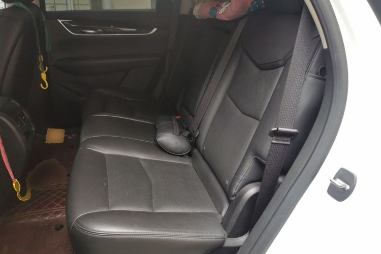 Used Cadillac XT5 2016 25T Luxury Model Left Rear Seat