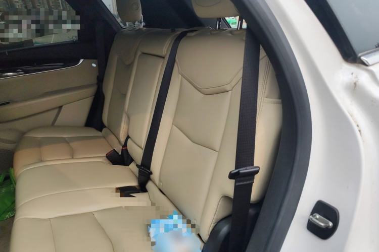 Used Cadillac XT5 2016 25T Tech Edition Left Rear Seat
