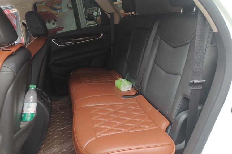 Used Cadillac XT5 2016 25T Luxury Model Left Rear Seat