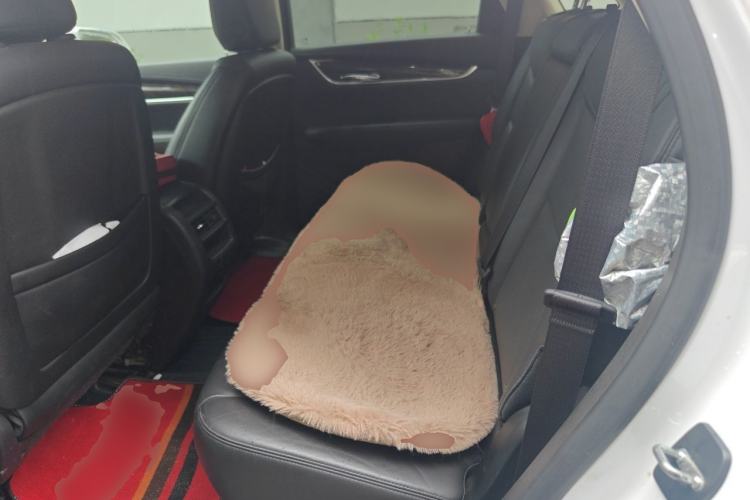 Used Cadillac XT5 2016 25T Luxury Model Left Rear Seat