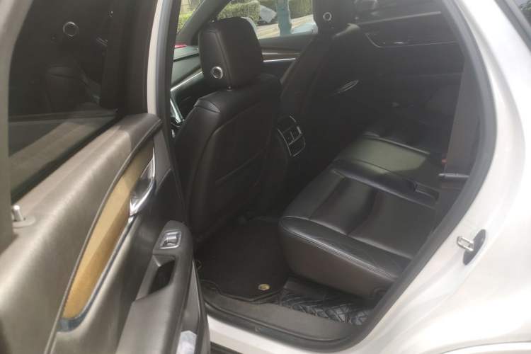 Used Cadillac XT5 2016 28T Four-Wheel-Drive Leading Model Left Rear Seat