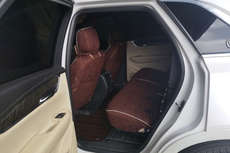 Used Cadillac XT5 2016 25T Tech Edition Left Rear Seat