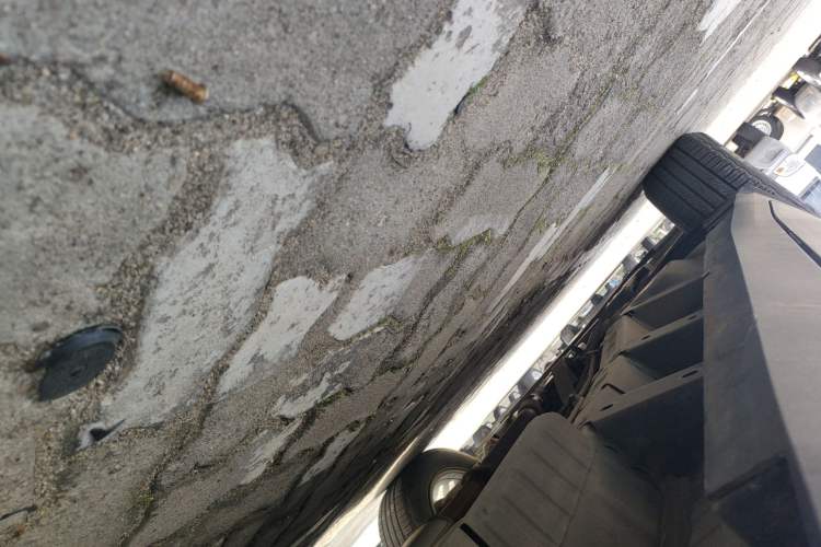 Used Cadillac XT5 2016 25T Luxury Model Left Side Sill