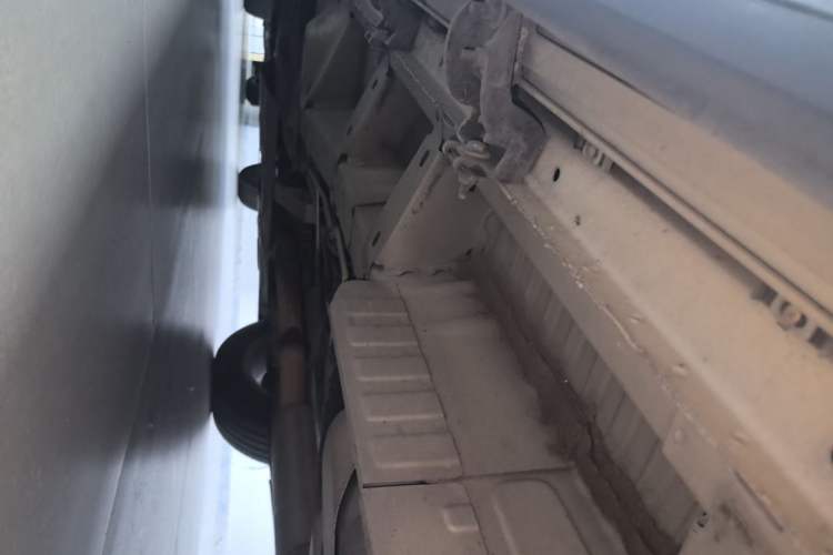 Used Cadillac XT5 2016 25T Luxury Model Left Side Sill