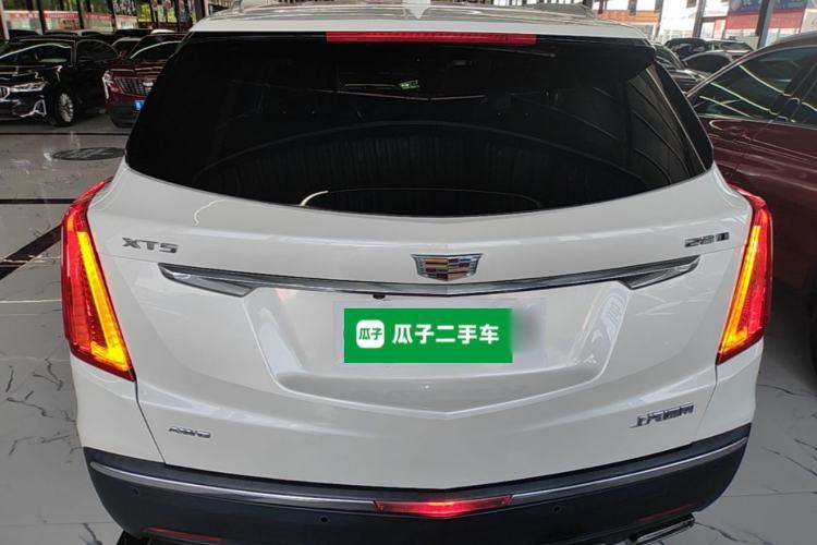 Used Cadillac XT5 2016 28T Four-Wheel Drive Luxury Model Rear