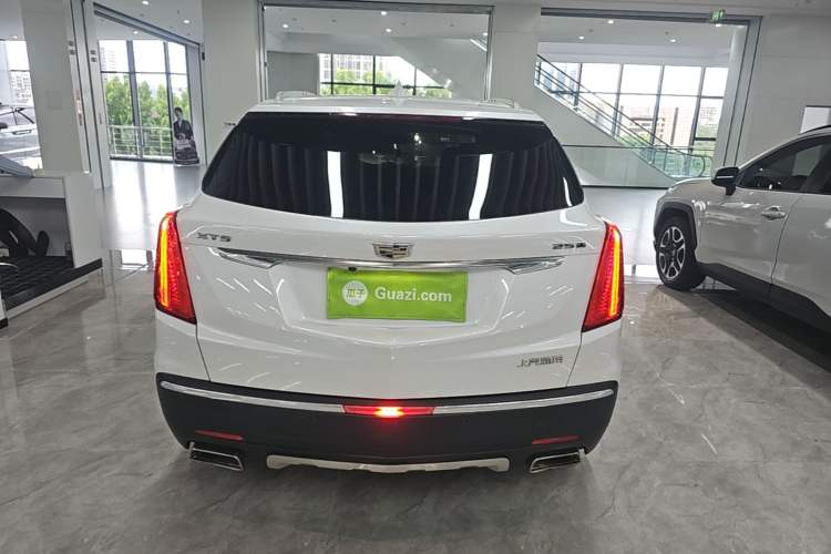 Used Cadillac XT5 2016 25T Luxury Model Rear