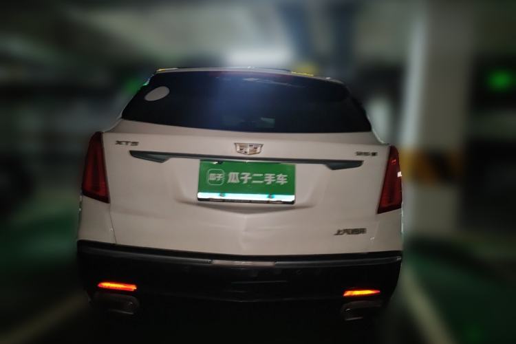Used Cadillac XT5 2016 25T Luxury Model Rear