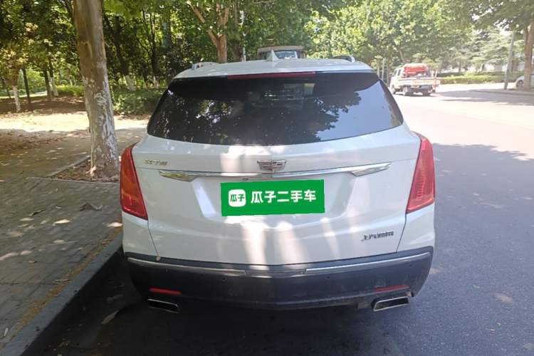 Used Cadillac XT5 2016 25T Luxury Model Rear
