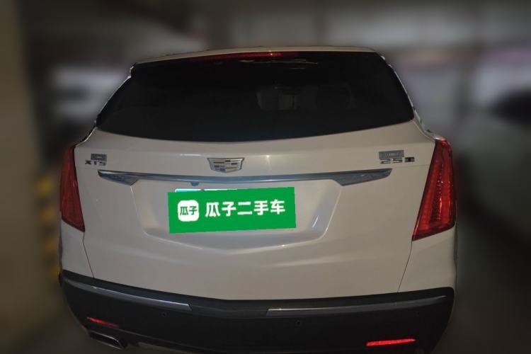 Used Cadillac XT5 2016 25T Luxury Model Rear