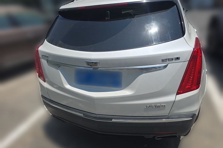 Used Cadillac XT5 2016 25T Luxury Model Rear