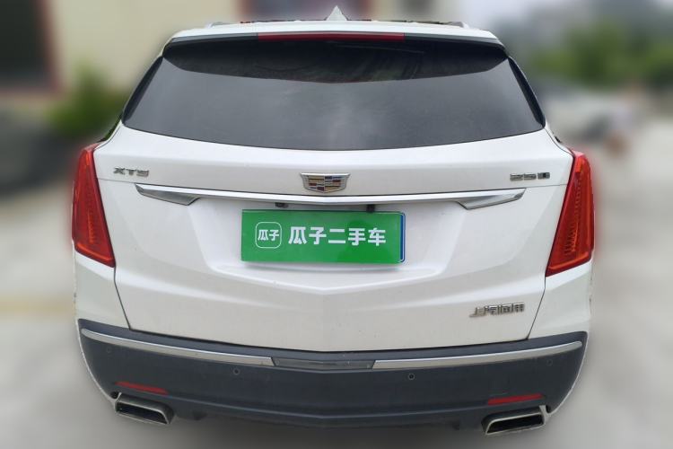 Used Cadillac XT5 2016 25T Luxury Model Rear