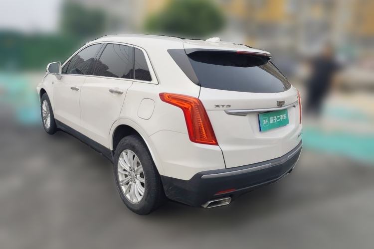 Used Cadillac XT5 2016 25T Tech Edition Rear Left 45 Deg