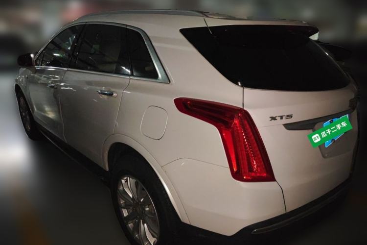 Used Cadillac XT5 2016 25T Tech Edition Rear Left 45 Deg
