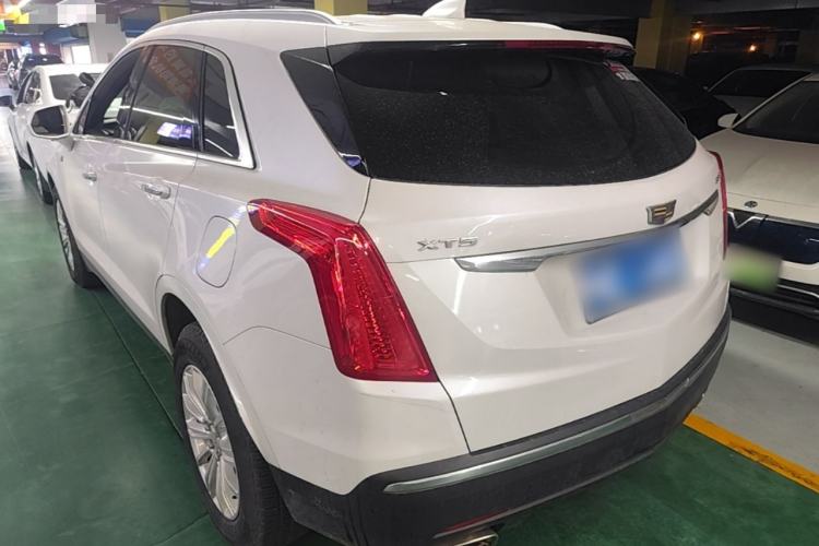 Used Cadillac XT5 2016 25T Tech Edition Rear Left 45 Deg