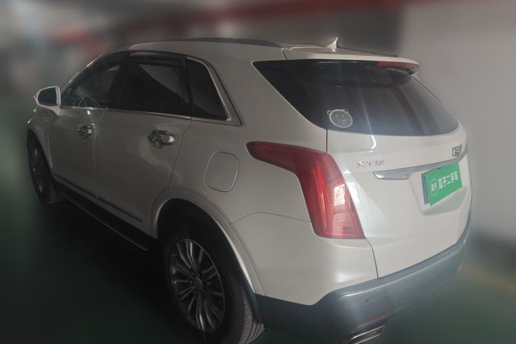 Used Cadillac XT5 2016 25T Luxury Model Rear Left 45 Deg